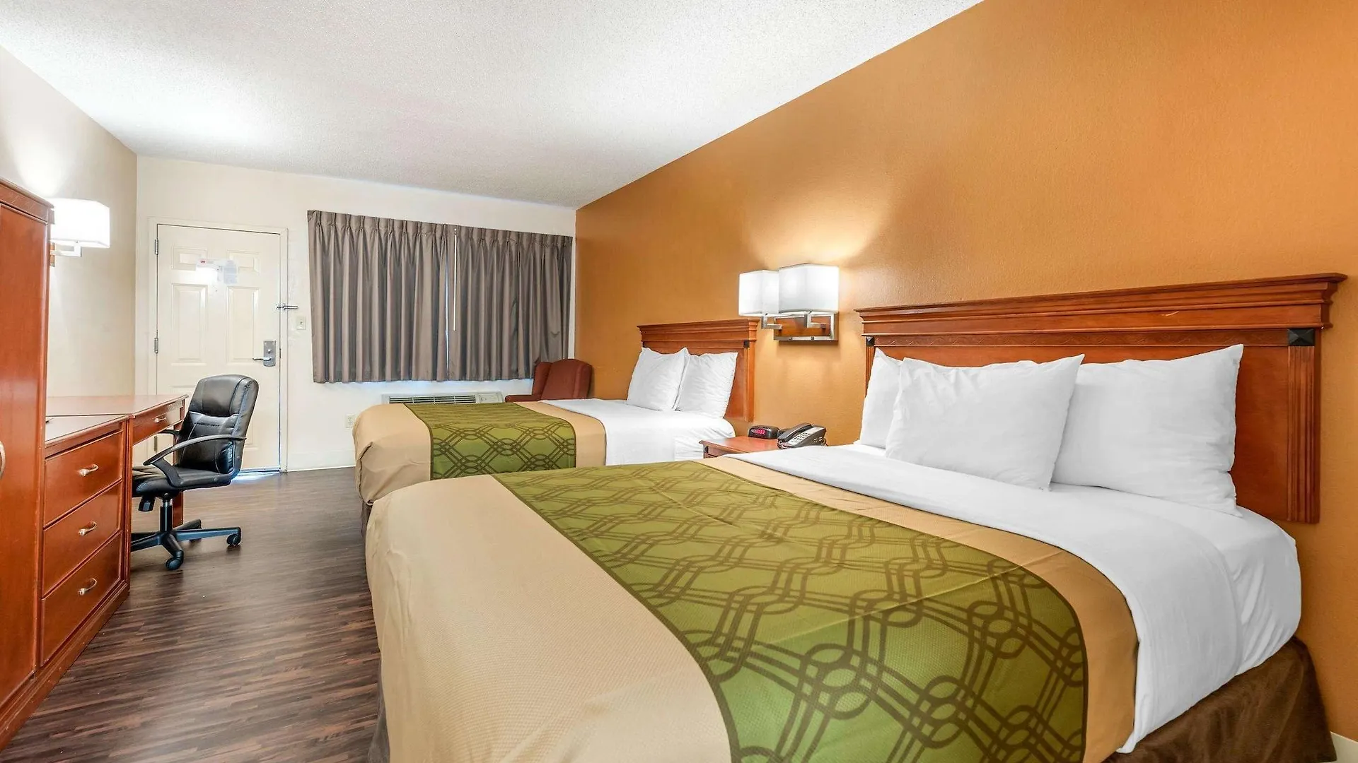 Econo Lodge Downtown Louisville