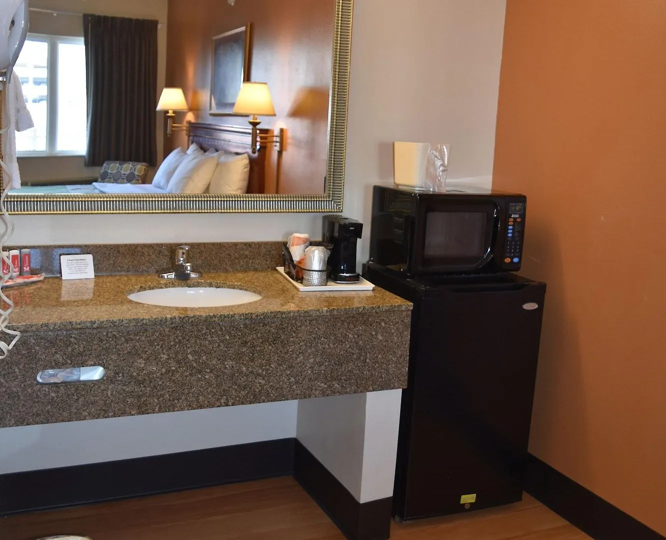 Econo Lodge Downtown Louisville